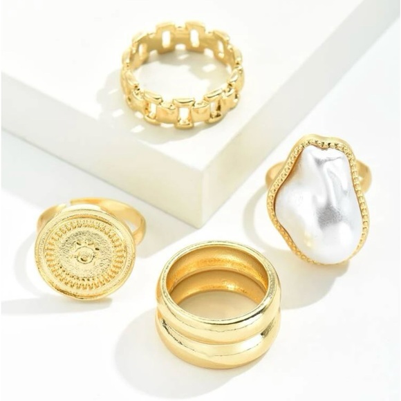Vintage Style 90s Gold Overlay Faux Pearl Coin Chunky Cuban Link 4 Piece Set - Picture 1 of 11